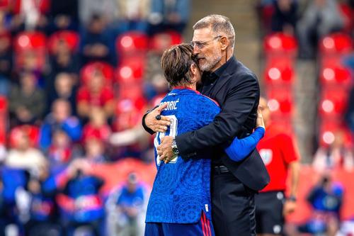 Formidabilul Luka Modric! A marcat la 41 de ani, apoi a sărit în brațele selecționerului // foto: Imago