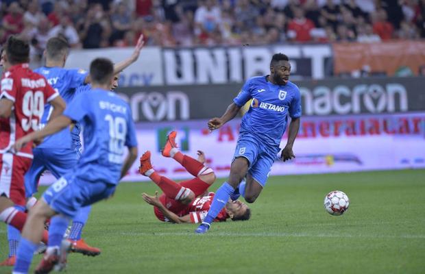 CRAIOVA // Victor Pițurcă nu mai riscă » Vrea să renunțe la Stephane Acka și Goran Zakaric