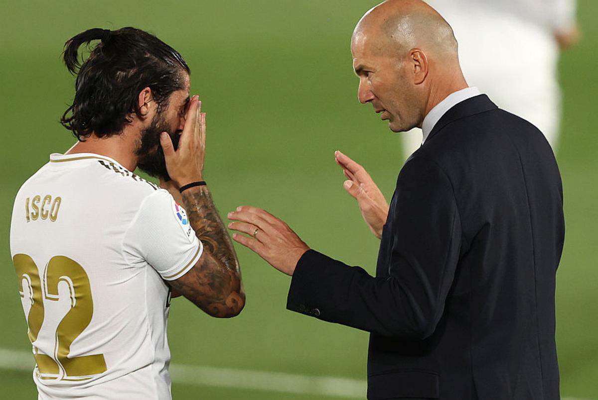 Tensiuni la Real Madrid! Un star al echipei, filmat înainte de Clasico în timp ce contesta deciziile lui Zidane: „Dacă mă bagă, o face în minutul 80”