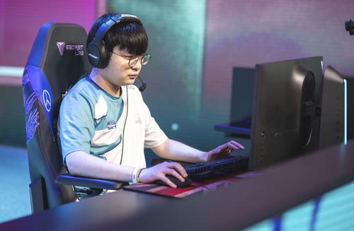 DAMWON s-a calificat în finala Mondialului de League of Legends
