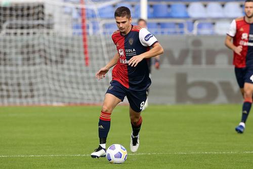 Răzvan Marin, în Cagliari - Crotone 4-2 // foto: Guliver/gettyimages
