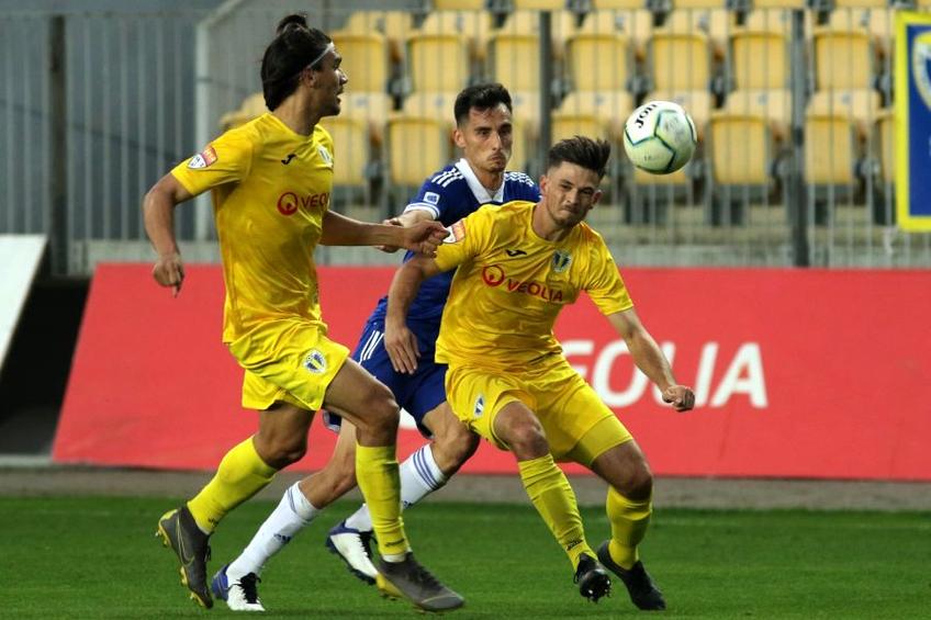 Petrolul a pierdut pe teren propriu cu FC U Craiova, scor 0-1