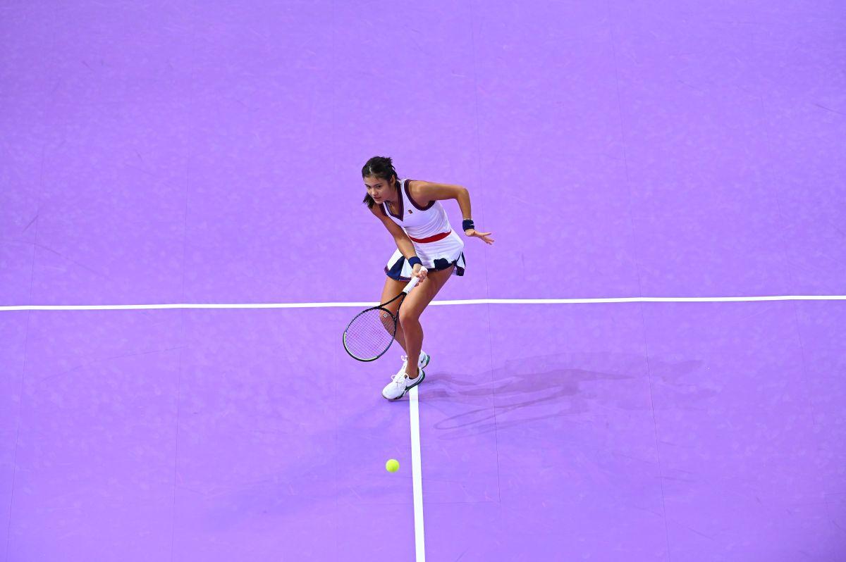 „Talent genial și forță mentală!” » Omul cu 50 de ani de experiență în tenis, fascinat de Emma Răducanu: „Mă bucur că tatăl ei a făcut o asemenea investiție!”