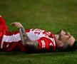 Dinamo a dezamăgit iar, și-n Cupa României, fiind eliminată dramatic de FC Argeș, scor 1-2, după ce piteștenii au revenit pe tabelă, Rednic și elevii săi sucombând a treia oară la rând pe final de meci.