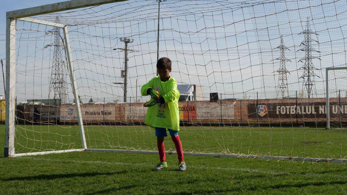 Iată de ce n-a venit Boloni la națională! GSP a mers la competiția fantomă girată de Burleanu + Reacțiile FRF și AJF Prahova