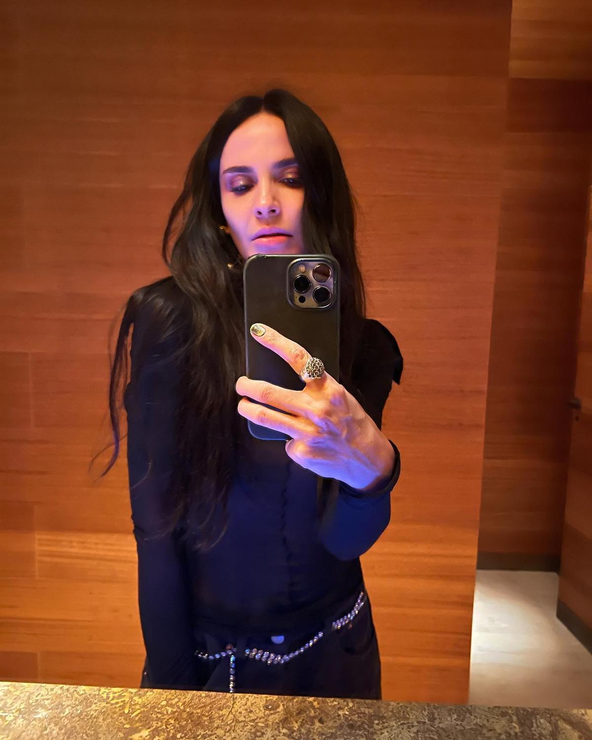 „M-a sunat Materazzi: «Vino la spital!»” » Momentele de groază prin care a trecut Adelina în momentul accidentării lui Cristi Chivu la cap: „Avea o expresie a feței pe care nu o mai văzusem la el!”