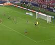 Gol de cascadorii râsului în Steaua - Ceahlăul » Portarul „militarilor” a privit cum mingea intră agonizant în poartă