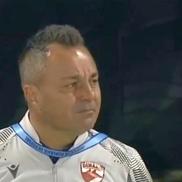 Florentin Petre a izbucnit în lacrimi în timp ce fanii lui Dinamo cântau, foto: captură Prima Sport
