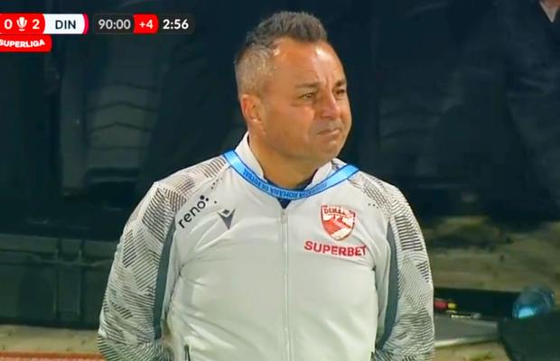 „Câine” adevărat! Florentin Petre a plâns ca un „Pitic” în momentul în care galeria lui Dinamo sărbătoarea victoria de la Hermannstadt » Imagini minunate