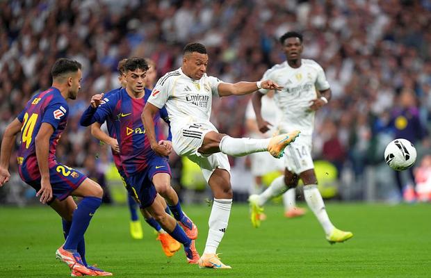 Golul fabulos marcat de Mbappe în Real Madrid - Barcelona, anulat: incredibil ce au arătat imaginile