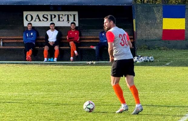 Gabi Tamaș, savuros după debutul în Liga 4: „Atmosferă frumoasă, înjurături ca pe vremuri, îmi face plăcere să vin”