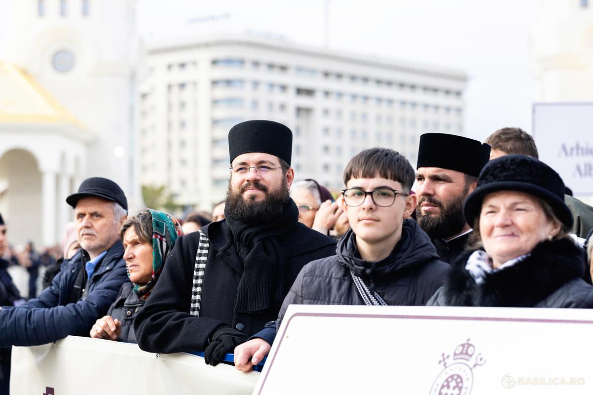 POZE generale sfințirea Catedralei României