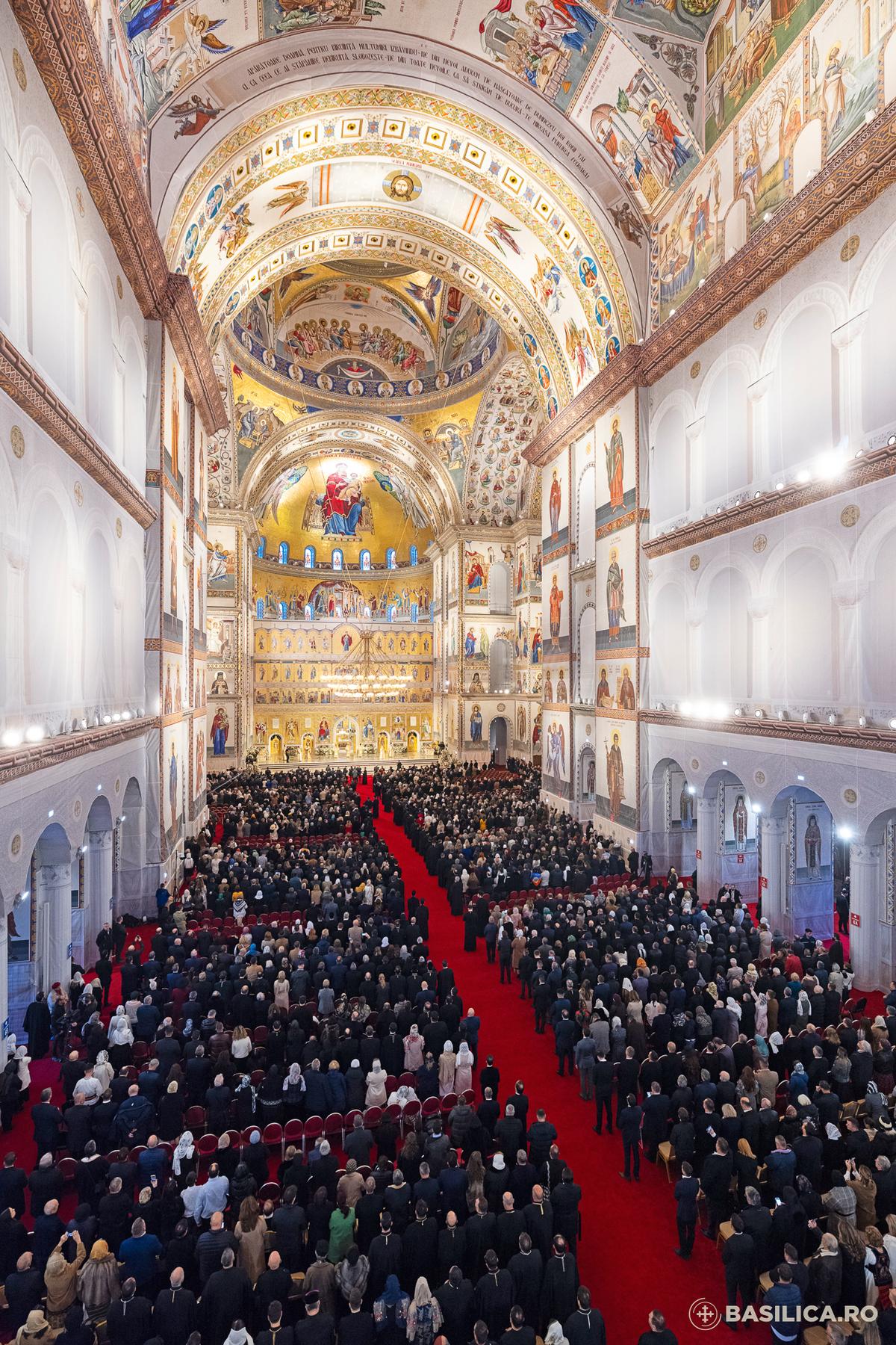 POZE generale sfințirea Catedralei României