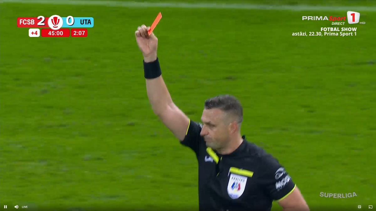 Repriză de coșmar la FCSB - UTA! A încasat două goluri și a primit cartonașul ROȘU direct