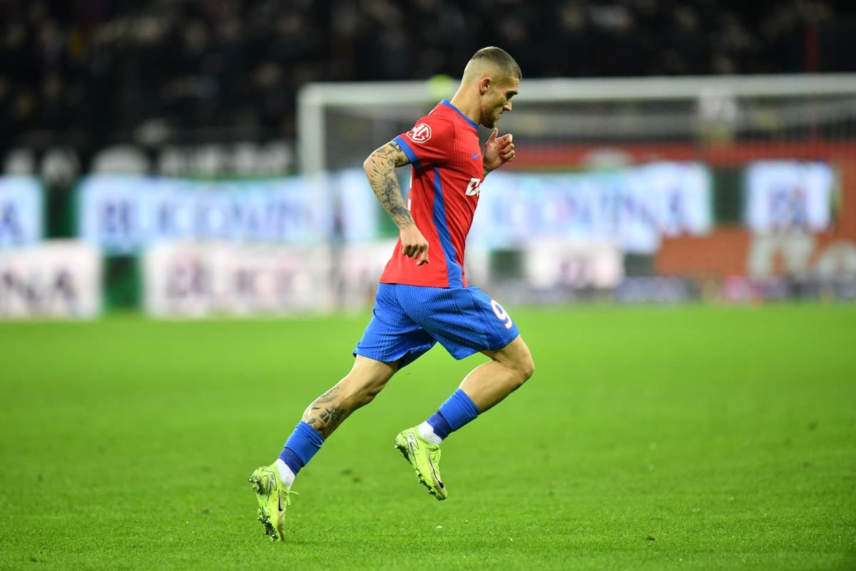 Show în FCSB - UTA Arad: patru goluri, alte două reușite anulate, două penalty-uri și cartonaș roșu » Roș-albaștrii se apropie de play-off