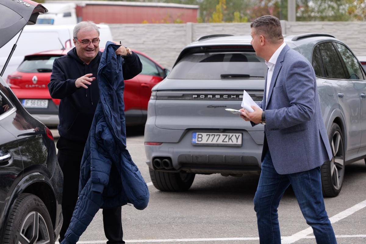 Costel Gâlcă, Mihai Stoichiță și Imad Kassas la Metaloglobus - Universitatea Craiova
