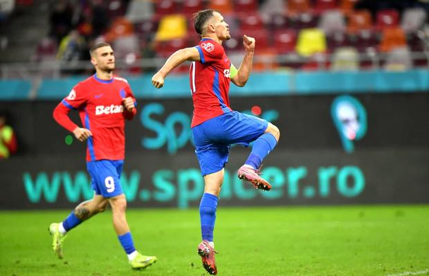 Nu a dat penalty în FCSB - UTA, dar VAR-ul l-a salvat! Faza care a decis primul gol în Superliga din decembrie 2024 încoace