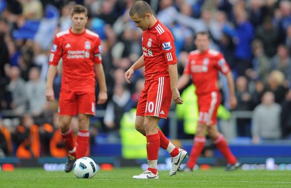 Fostul mijlocaș al lui Liverpool, vehement despre criza traversată de „cormorani”: „Nu există echilibru”