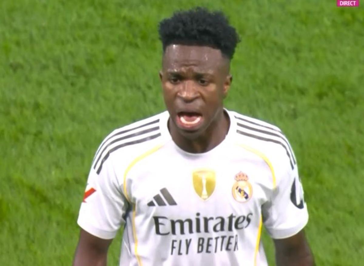 Vinicius, CRIZĂ de nervi în El Clasico: a mers la vestiare în minutul 70!