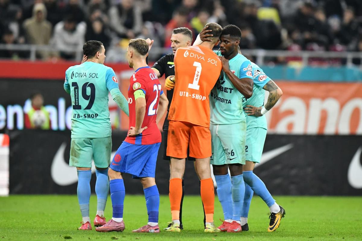 Show în FCSB - UTA Arad: patru goluri, alte două reușite anulate, două penalty-uri și cartonaș roșu » Roș-albaștrii se apropie de play-off