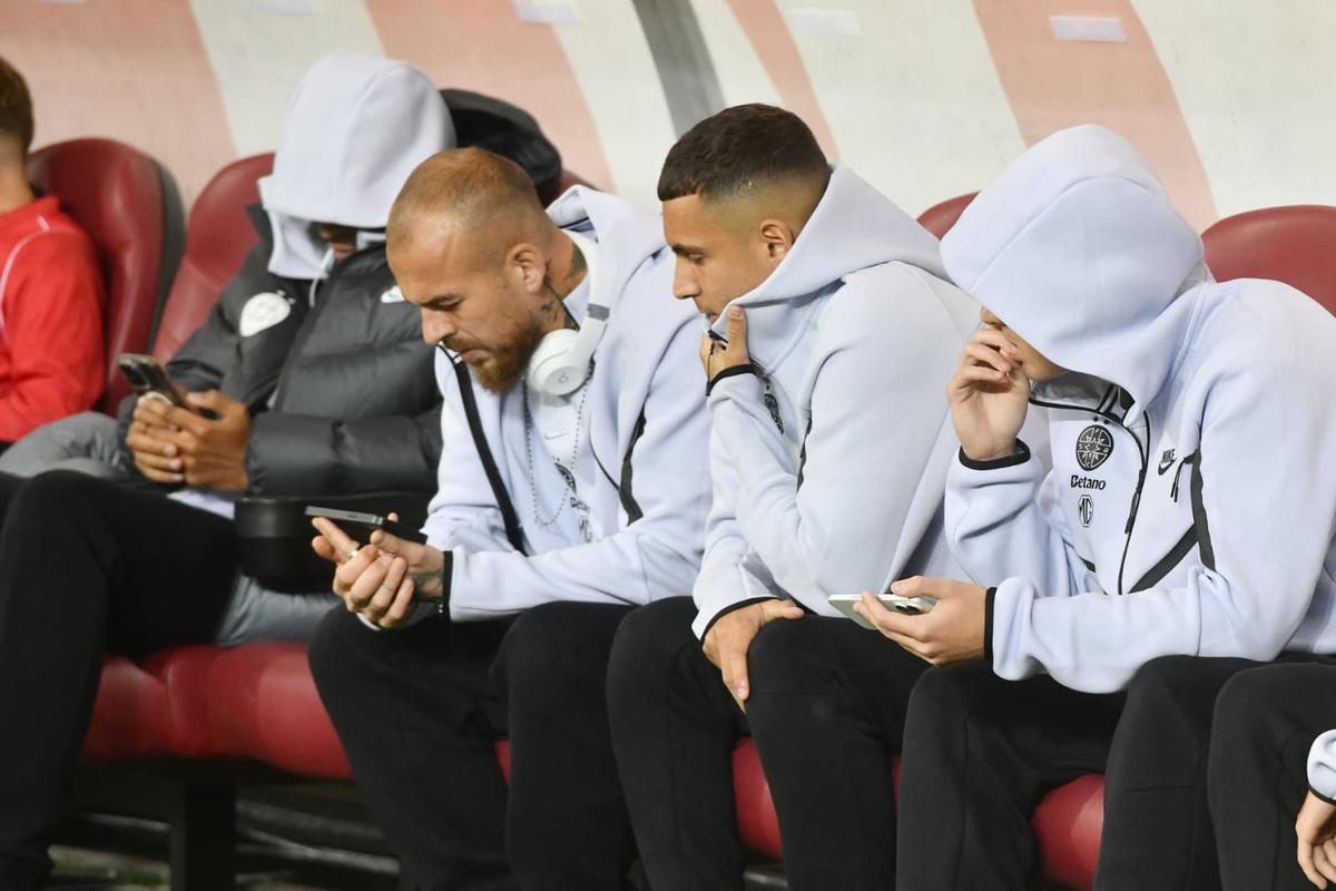 Imagini înainte de FCSB - UTA, de pe gazon