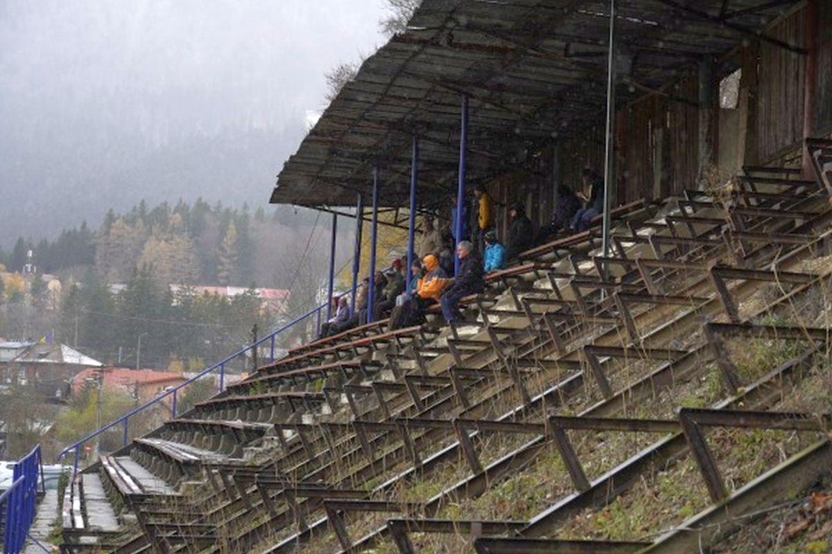 „St. Moritz de România” a rămas un vis! Ce s-a ales de proiectul de milioane de euro promis la munte: GSP are imagini la zi cu stadionul
