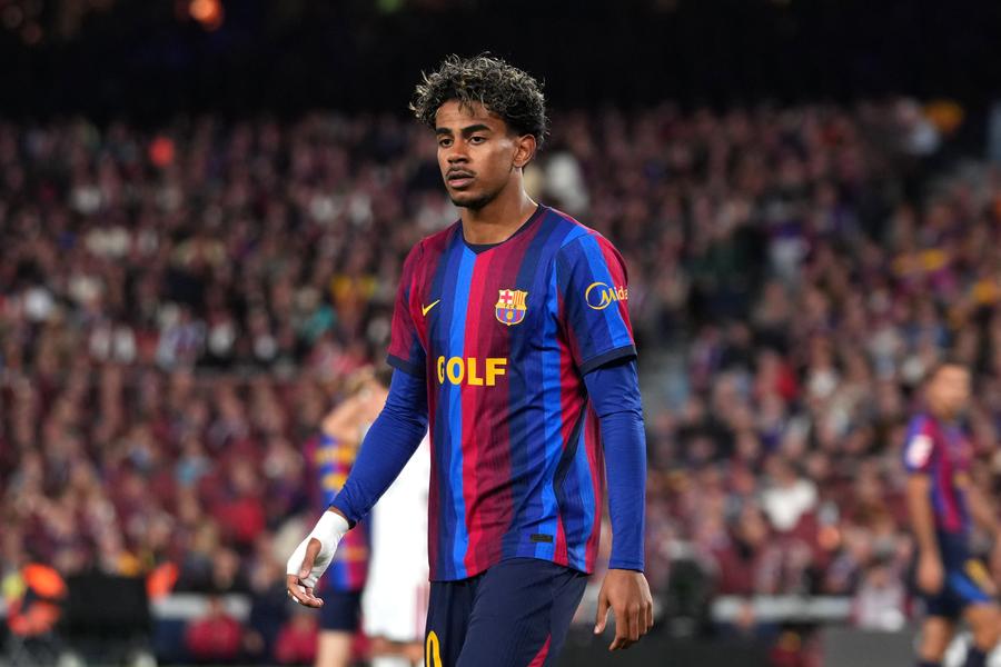 Lamine Yamal / FOTO: Getty Images Balonul de Aur se decernează ASTĂZI! Un mare favorit, conform informațiilor de ultimă oră » Cum arată cotele și cine transmite la TV
