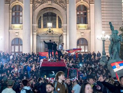 Schimbare istorică în Serbia: Lista Studenților, cu legendarul Dejan Bodiroga în componență, a câștigat alegerile parlamentare!