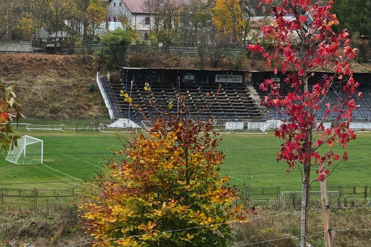 „St. Moritz de România” a rămas un vis! Ce s-a ales de proiectul de milioane de euro promis la munte: GSP are imagini la zi cu stadionul