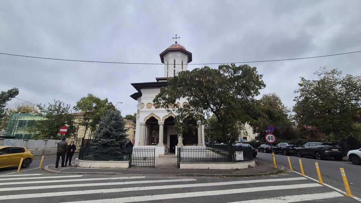 Când va fi înmormântat Viorel Păunescu » Pițurcă, Iorgulescu și Marica au venit astăzi să-i aducă un ultim omagiu
