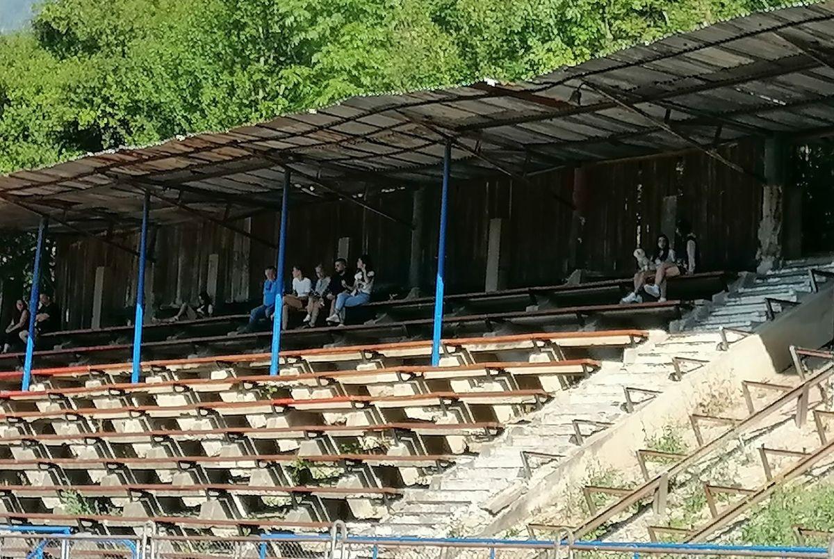 „St. Moritz de România” a rămas un vis! Ce s-a ales de proiectul de milioane de euro promis la munte: GSP are imagini la zi cu stadionul