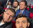 Khabib Nurmagomedov și Gică Popescu, pe „Camp Nou”, la Barcelona - Real Madrid 1-2 / Foto: Facebook Khabib Nurmagomedov