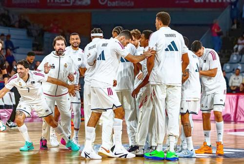 Real Madrid, învingătoare și la baschet // foto: Facebook Real Madrid