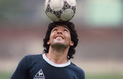 Ce spunea Maradona în urmă cu 15 ani: „«Mulțumesc mingii» vreau să-mi scrie pe sicriu!”