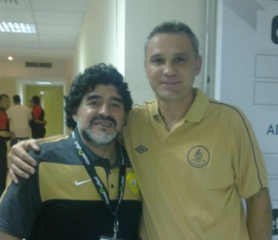 Mihali și Maradona / FOTO: Evz Momentul în care Maradona a fost uluit de un român: „Mister, ce mi-ai făcut? M-ai omorât!”