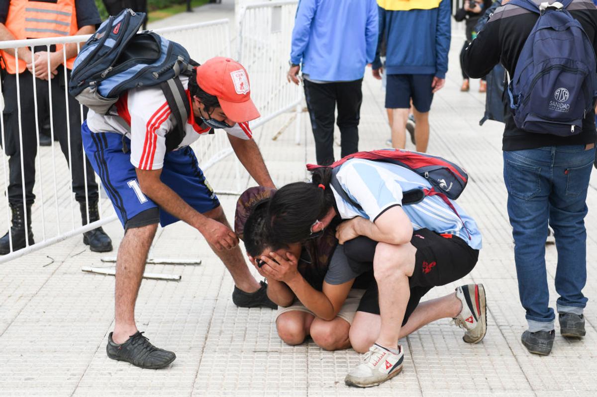 VIDEO. Diego Maradona va fi înmormântat în această seară: „A fost dorința familiei lui”