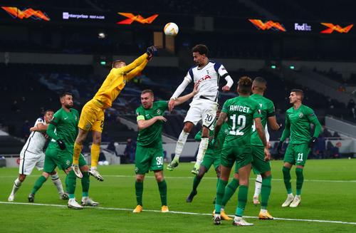 Etapa cu numărul 4 a grupelor Europa League se dispută astăzi. CFR Cluj este cu ochii pe disputa dintre ȚSKA Sofia și Young Boys Berna.