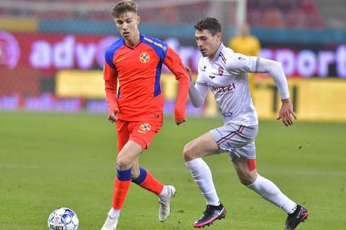 Octavian Popescu, în FCSB - FC Botoșani // foto: Imago Images