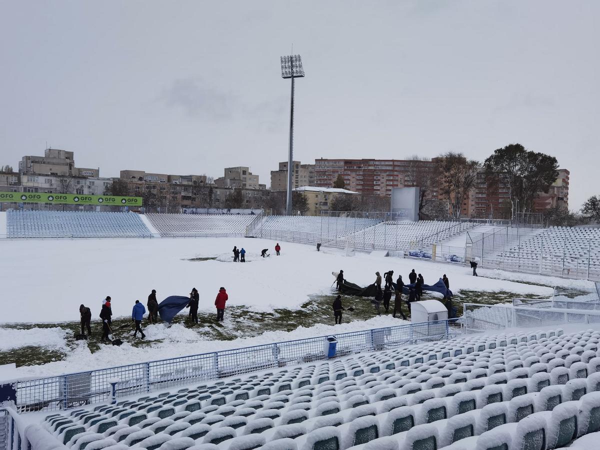 Mitriță a topit Oțelul » Hattrick pornit după un gol din ofsaid pentru vedeta Universității Craiova, în meciul întârziat de zăpadă