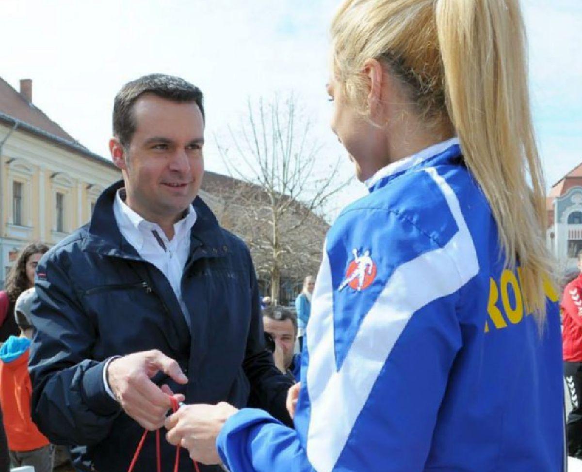 Imagine șocantă cu primarul-fugar implicat în sport » Reținut de polițiști în Germania, după ce a fugit din țară cu buletin fals