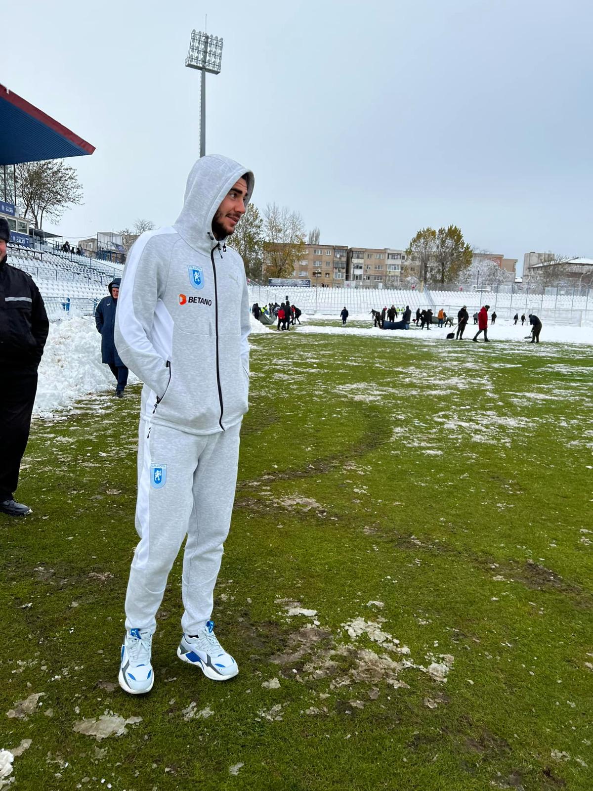 Mitriță a topit Oțelul » Hattrick pornit după un gol din ofsaid pentru vedeta Universității Craiova, în meciul întârziat de zăpadă