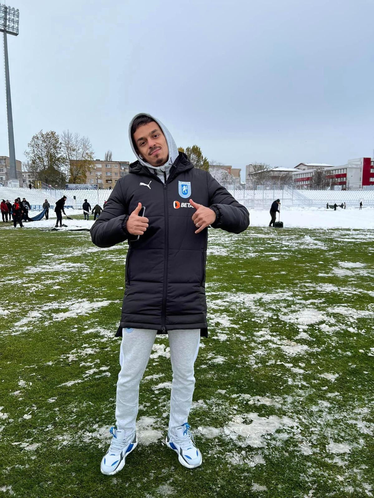 Mitriță a topit Oțelul » Hattrick pornit după un gol din ofsaid pentru vedeta Universității Craiova, în meciul întârziat de zăpadă