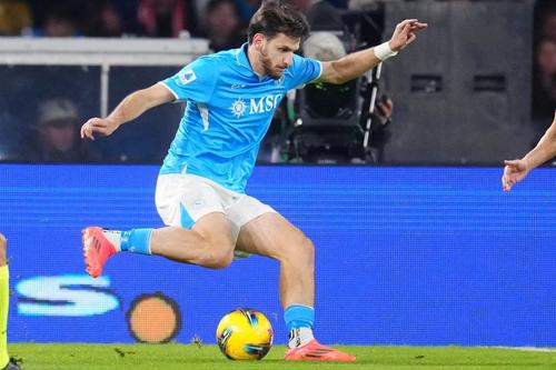 Kvicha Kvaratskhelia a fost cumpărat în 2022 de la Dinamo Batumi cu numai 13,3 milioane de euro. Acum valorează 80 de milioane pe Transfermarkt.com / Foto: Imago