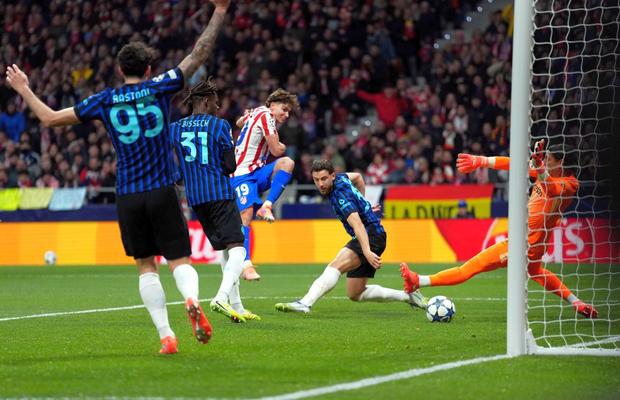 Final dramatic în Atletico Madrid - Inter » Duel decis de un gol marcat în prelungiri!