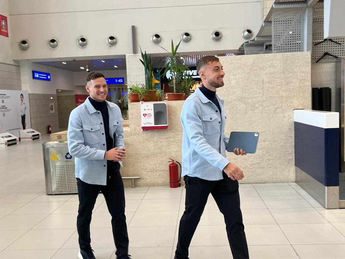 Prezență-surpriză la FCSB » Campioana a plecat la Belgrad pentru meciul cu Steaua Roșie + cele 5 nume care nu au prins avionul