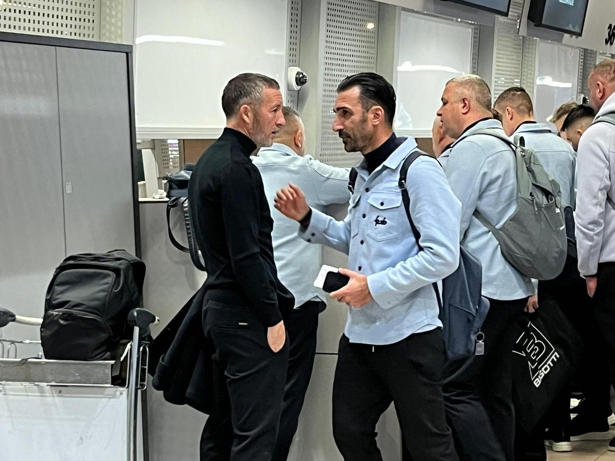 FCSB a plecat la Belgrad pentru meciul cu Steaua Roșie