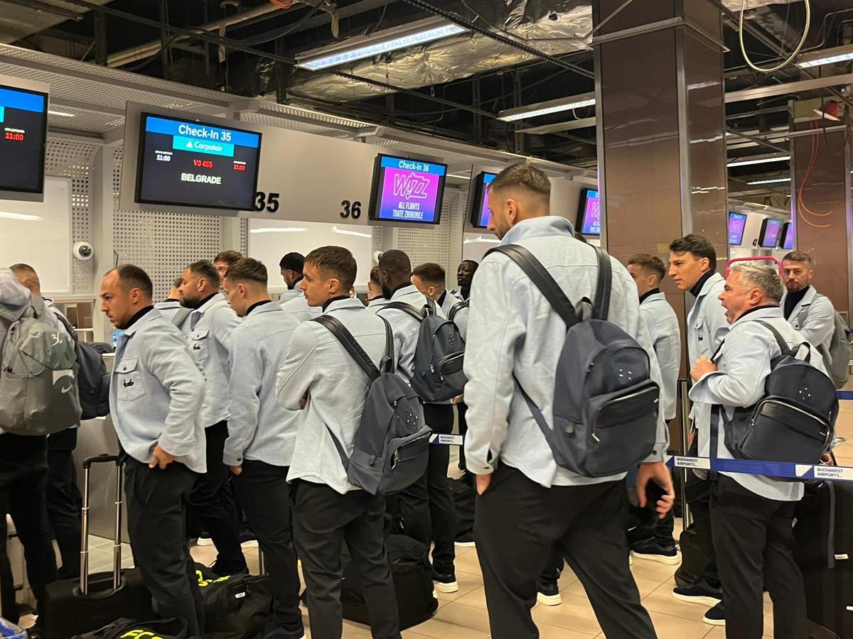 FCSB a plecat la Belgrad pentru meciul cu Steaua Roșie