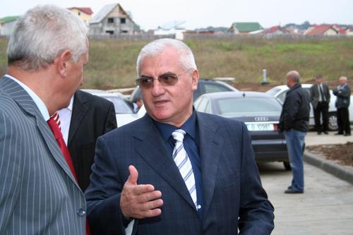 Dumitru Dragomir, în 2009, la inaugurarea Centrului Național de Fotbal de la Mogoșoaia. Foto: Imago Images