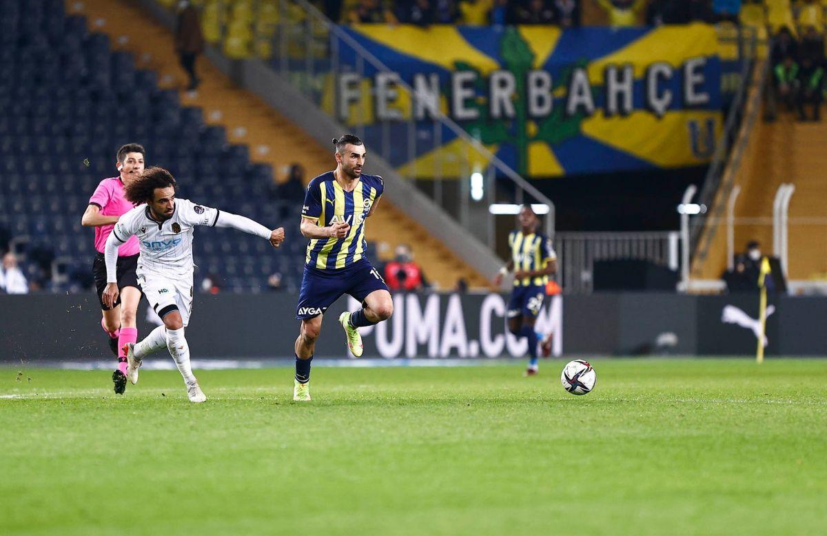 Fără reacție! Marius Șumudică, nicio șansă în fața lui Fenerbahce » Ultimul loc în 2021