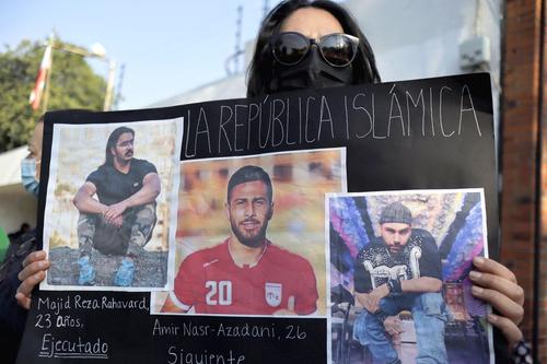 În Iran au loc proteste pentru eliberarea lui Amir Nasr-Azadani // Foto: Imago